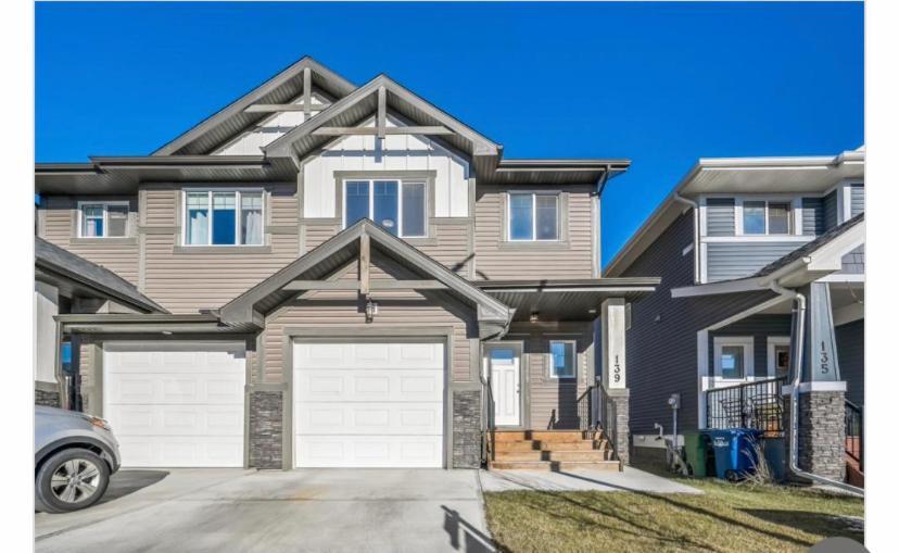 Beautiful And Spacious 1 Room In A Very Quiet Area Airdrie Εξωτερικό φωτογραφία